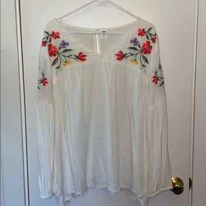 Old Navy Boho Embroidered Peasant Blouse